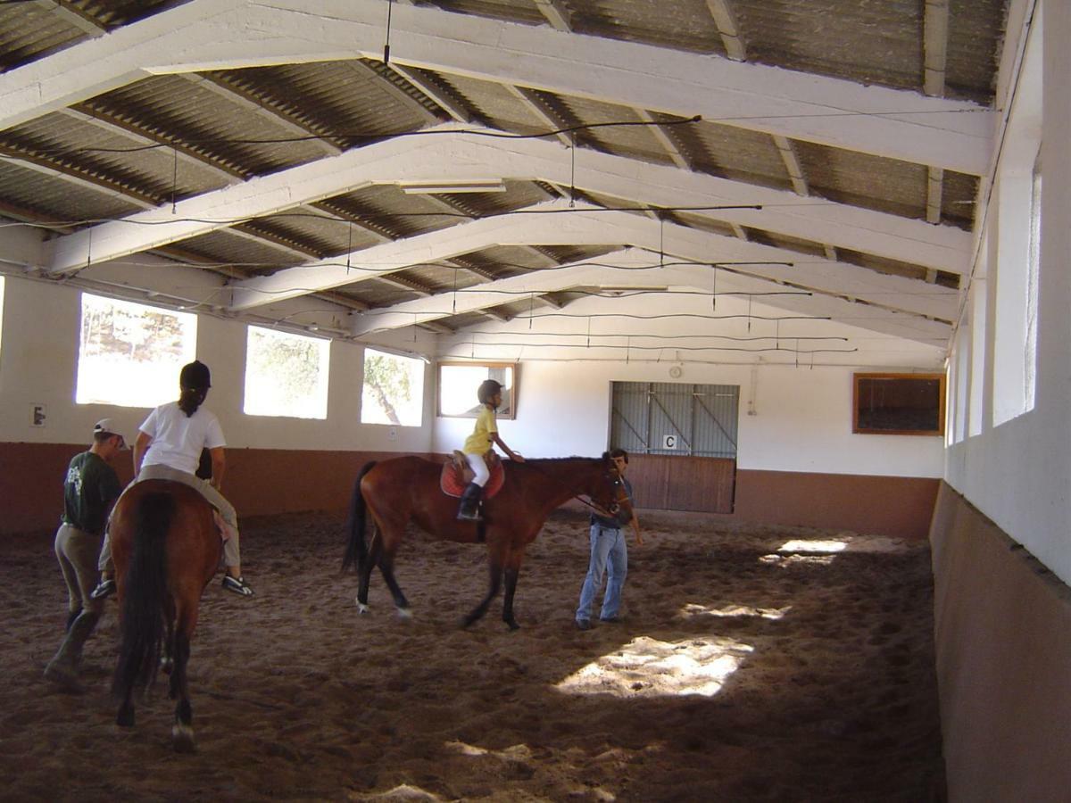 Quinta Da Chapeleira Em Azeitao Villa Exterior photo